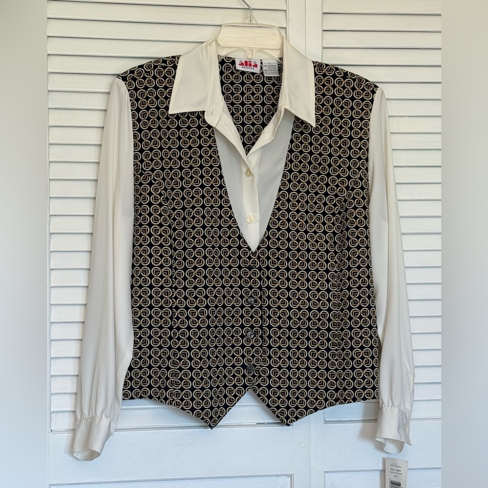 Alia Ladies Black Geometric Vested Cream Blouse. PL. NWT